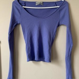 Ribbed Long-sleeved Crop Top